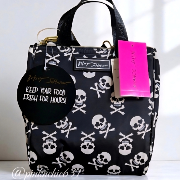 Betsey Johnson Black Skull Tote Insulated Lunch Bag Purse - Picture 1 of 6